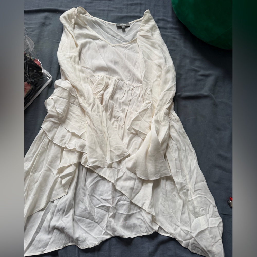 💃Neiman Marcus Ivory Blouse‎